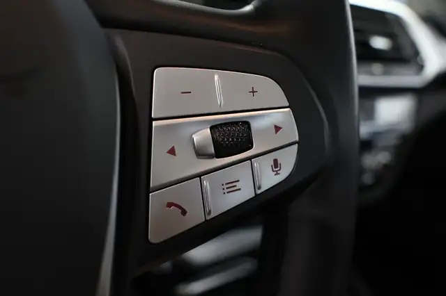 BMW X3 view 14