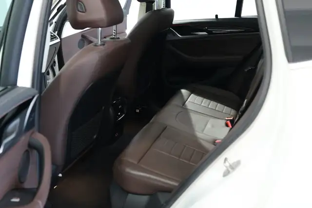 BMW X3 view 28