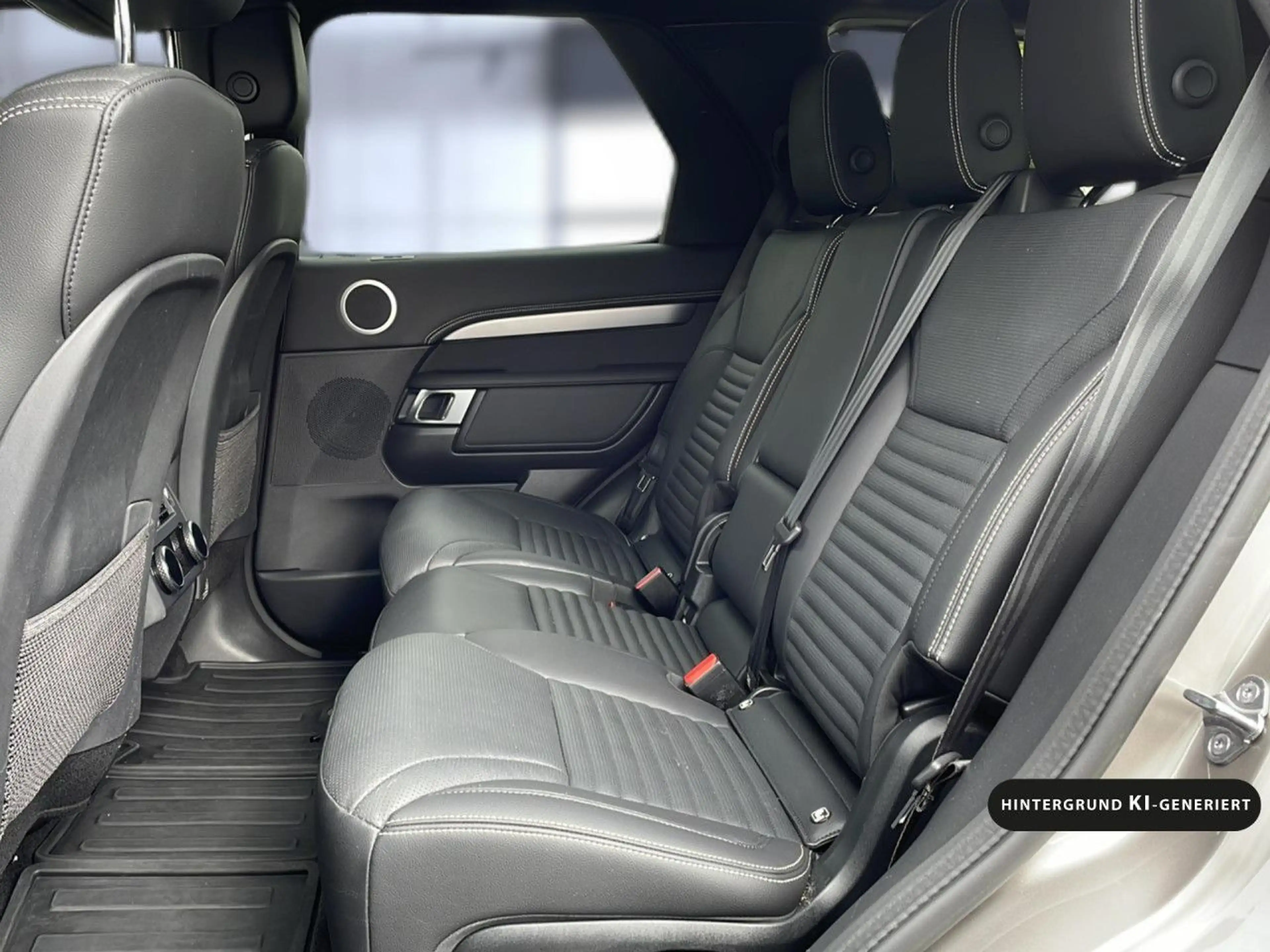 Land Rover Discovery D250 R-Dynamic SE — photo 15