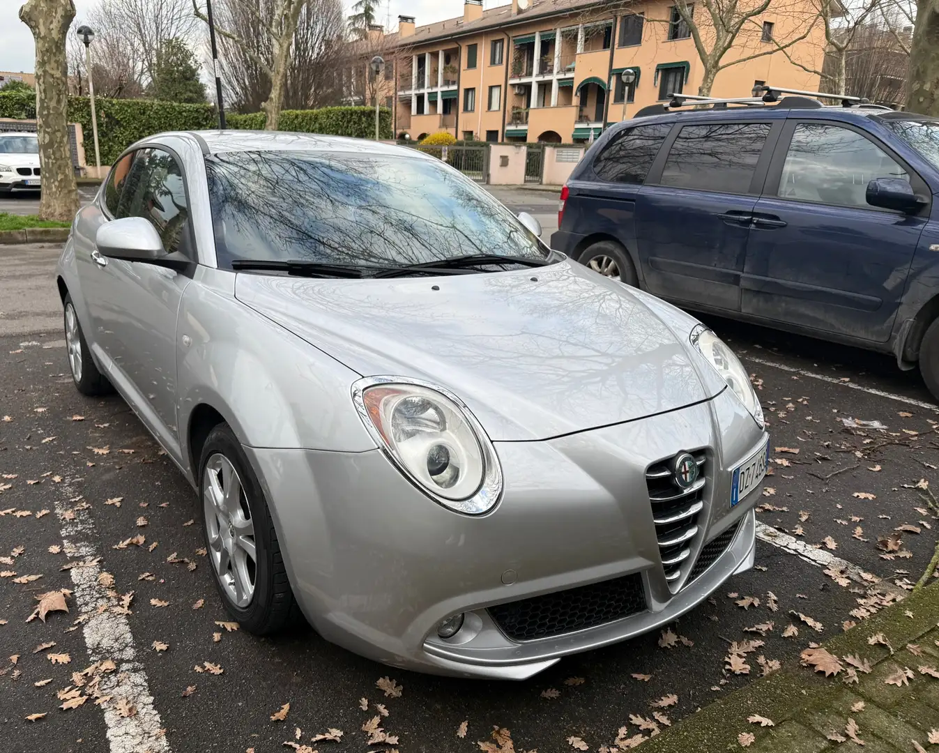 Alfa Romeo MiTo 1.4 m.air Distinctive sport pack 105cv - 1