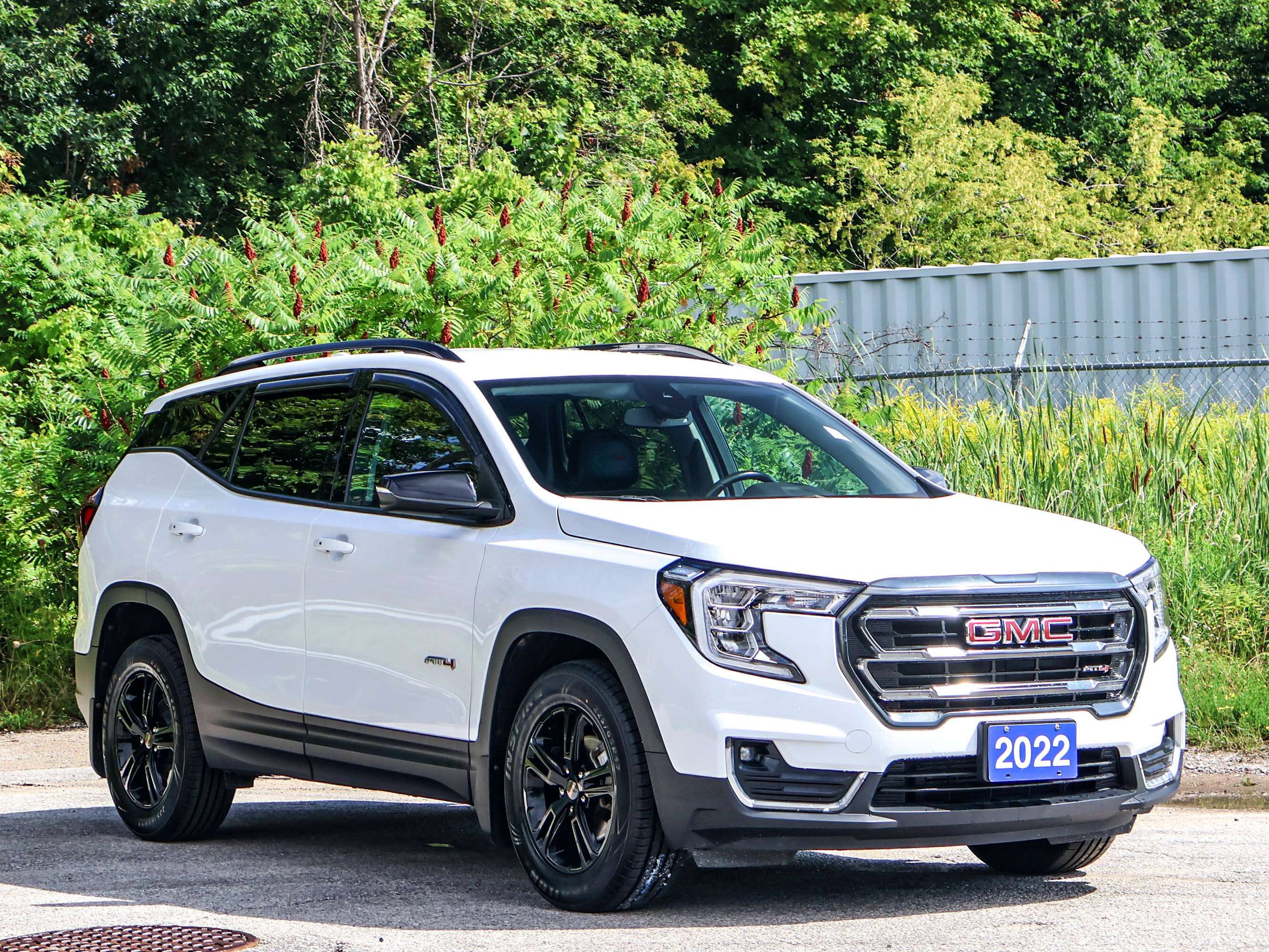 2022 GMC Terrain AT4- Pwr Liftgate - Heated Seats — снимка 1