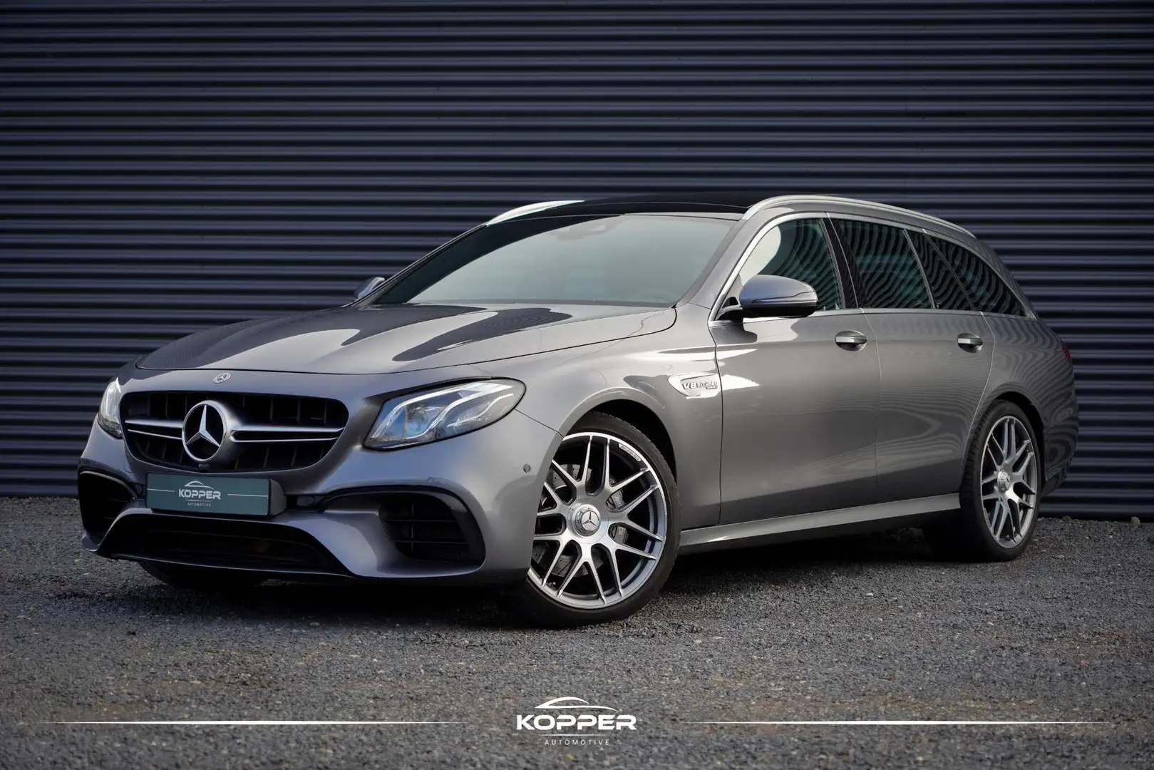 Mercedes-Benz E 63 AMG Estate 4MATIC Premium Plus / Pano / Widescreen / M Grijs - 1