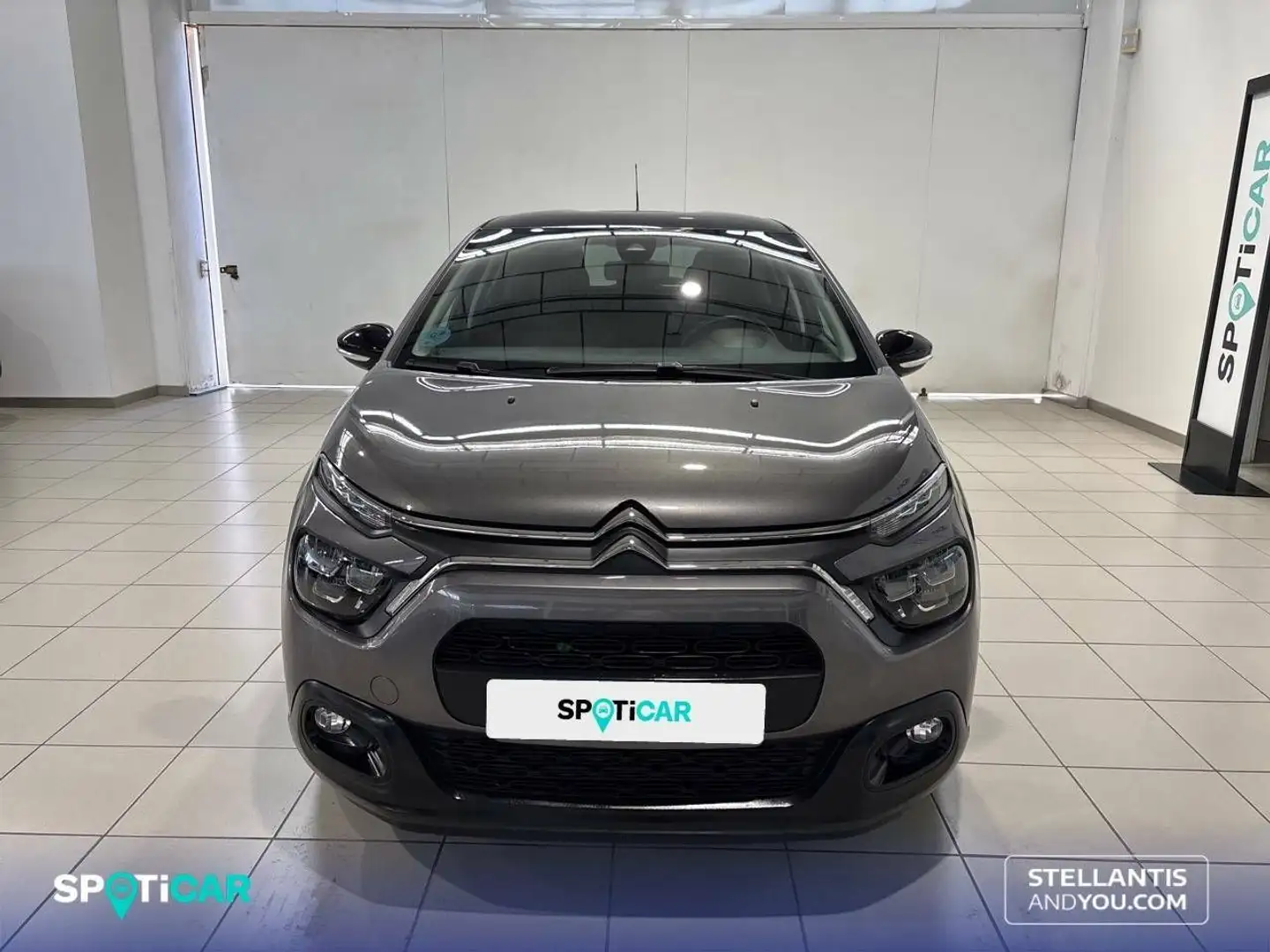 Citroen C3 PureTech 60KW (83CV) Shine Gris - 2