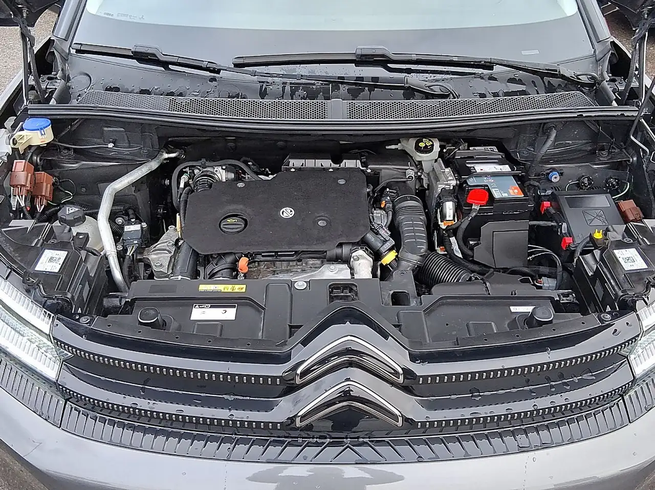 Citroen C5 Aircross BlueHDI 130 S&S EAT8 Shine Pack 16