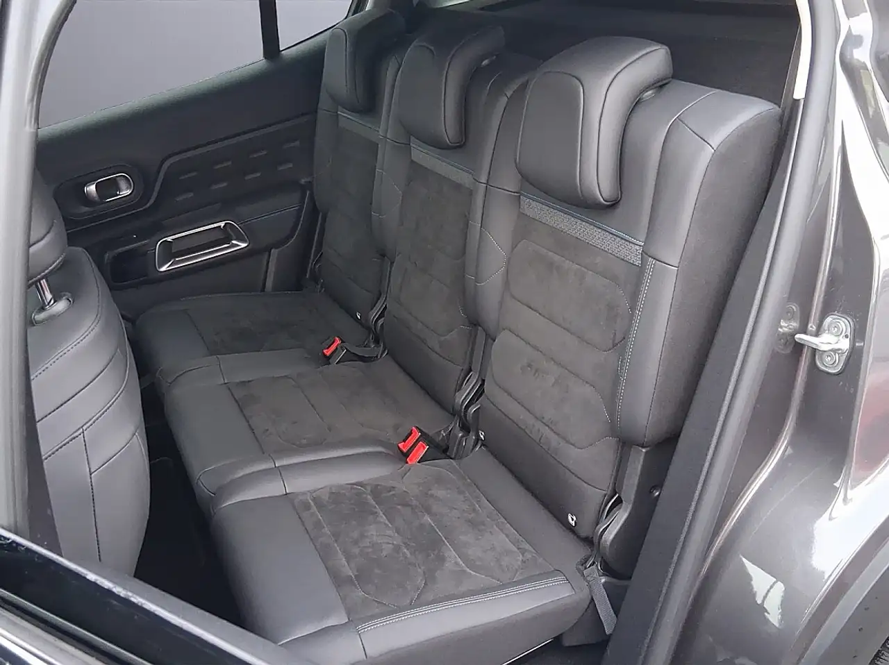 Citroen C5 Aircross BlueHDI 130 S&S EAT8 Shine Pack 14