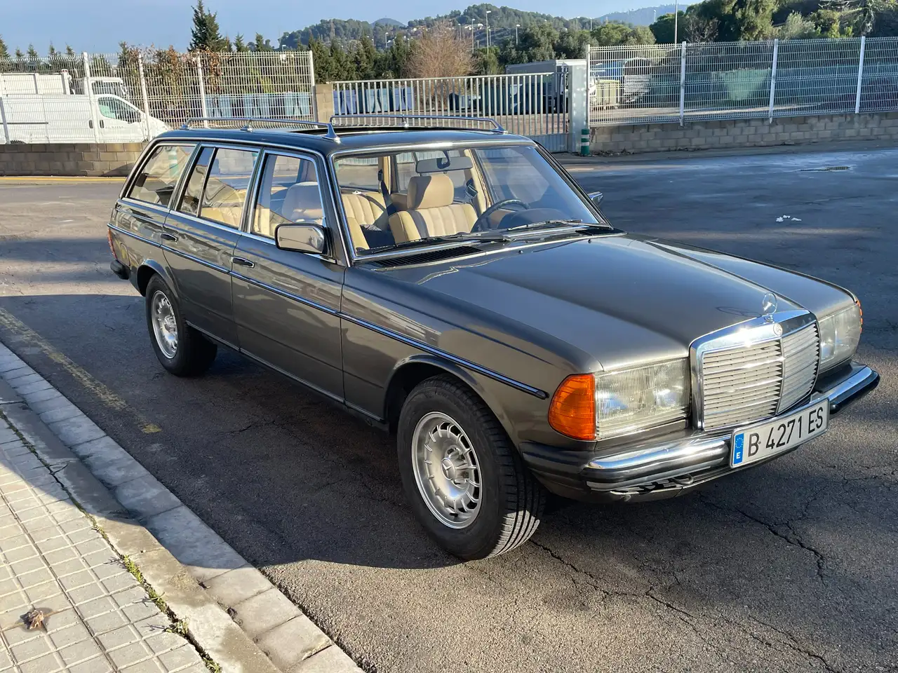 Mercedes-Benz 280 TE, foto 6