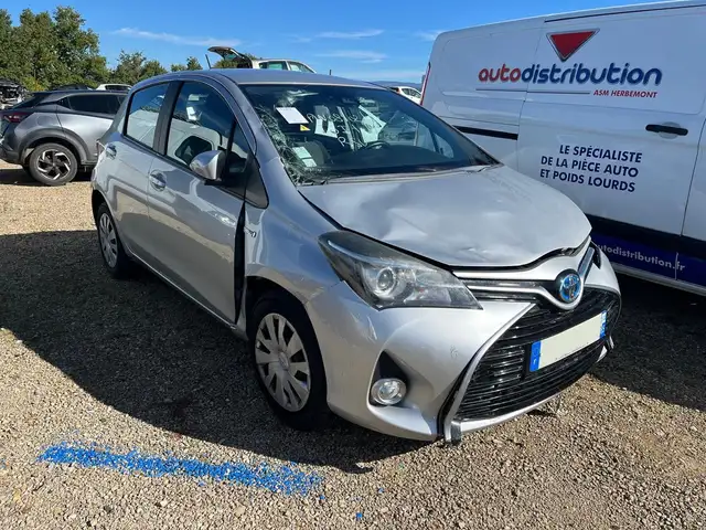 Toyota Yaris Yaris Hybride Pro 100h Dynamic Business / EJ833