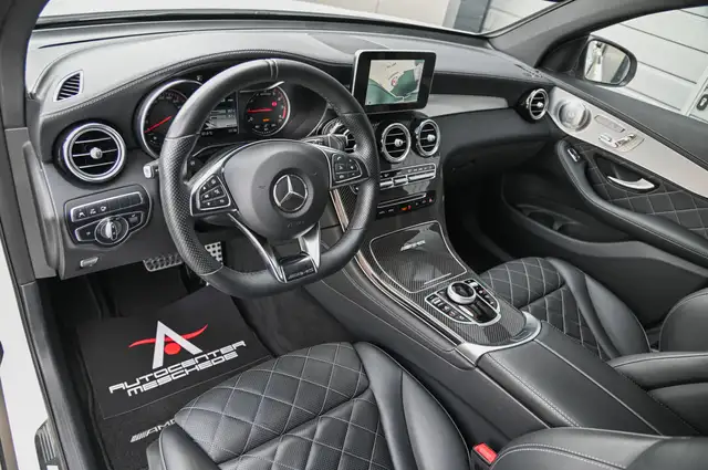 Mercedes-Benz GLC Class view 9