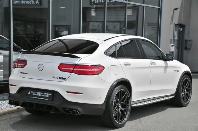 Mercedes-Benz GLC Class view 4