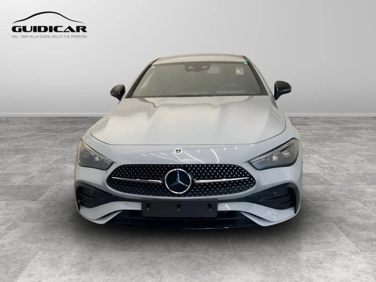 Mercedes-Benz CLE 220 d Coupè AMG Line Premium Grigio - 2