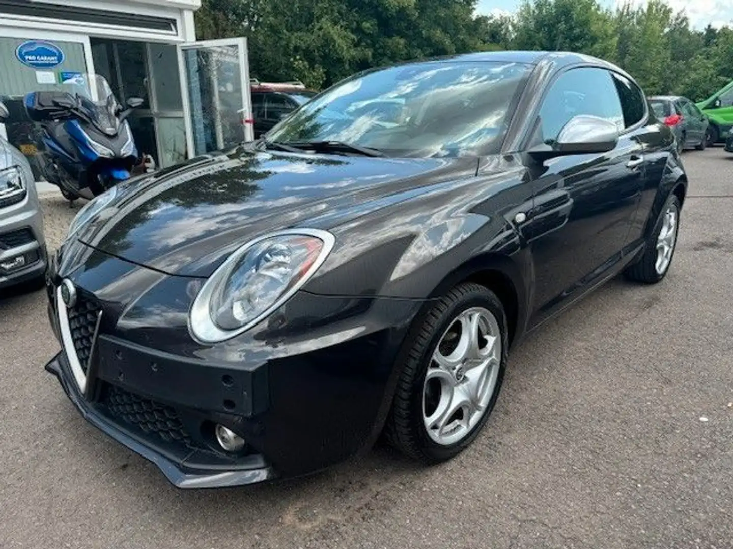 Alfa Romeo MiTo Super KLIMA TEMPOMAT AHK Schwarz - 1