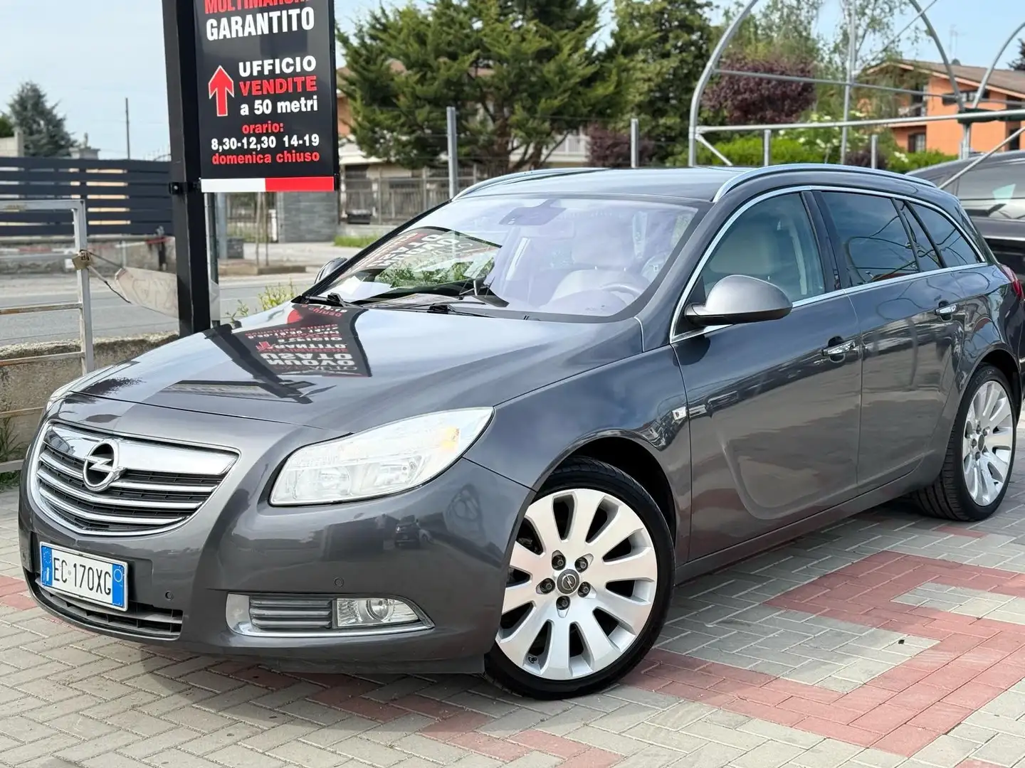 Opel Insignia 1.6 Turbo 180CV Sports Tourer Cosmo Grigio - 2