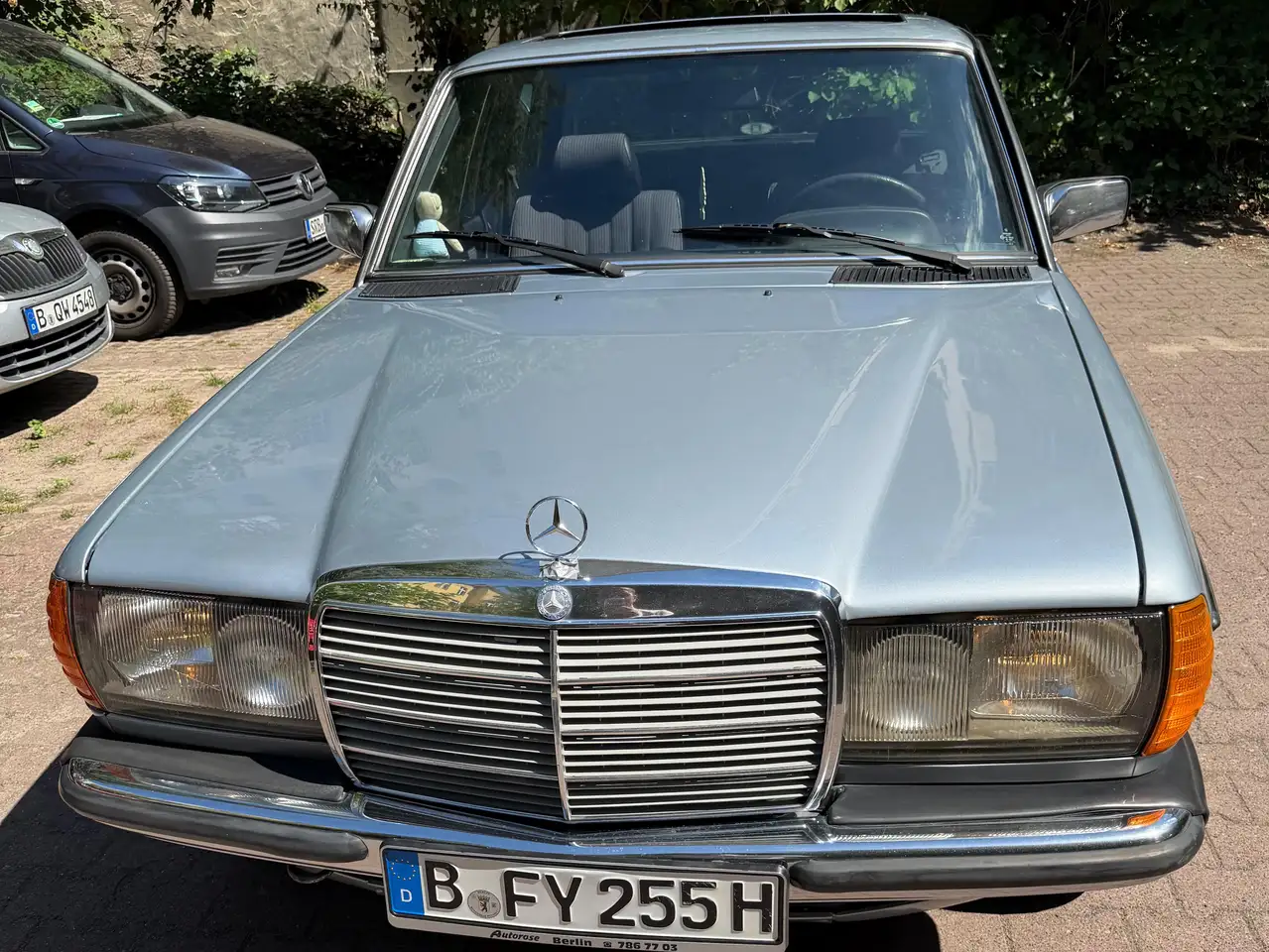 Mercedes-Benz 230 W123 Benziner Automatik, foto 10