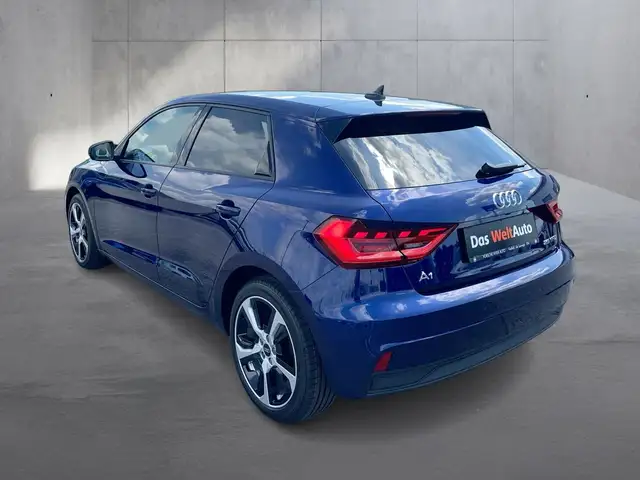 Audi A1 view 3