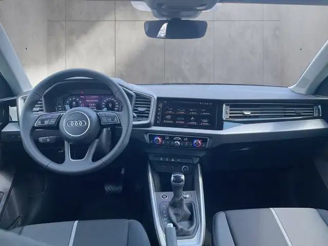 Audi A1 view 11