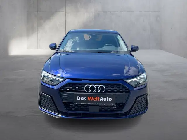 Audi A1 view 8