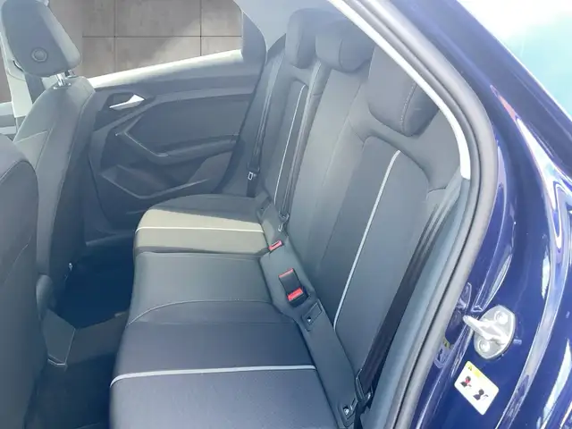 Audi A1 view 12