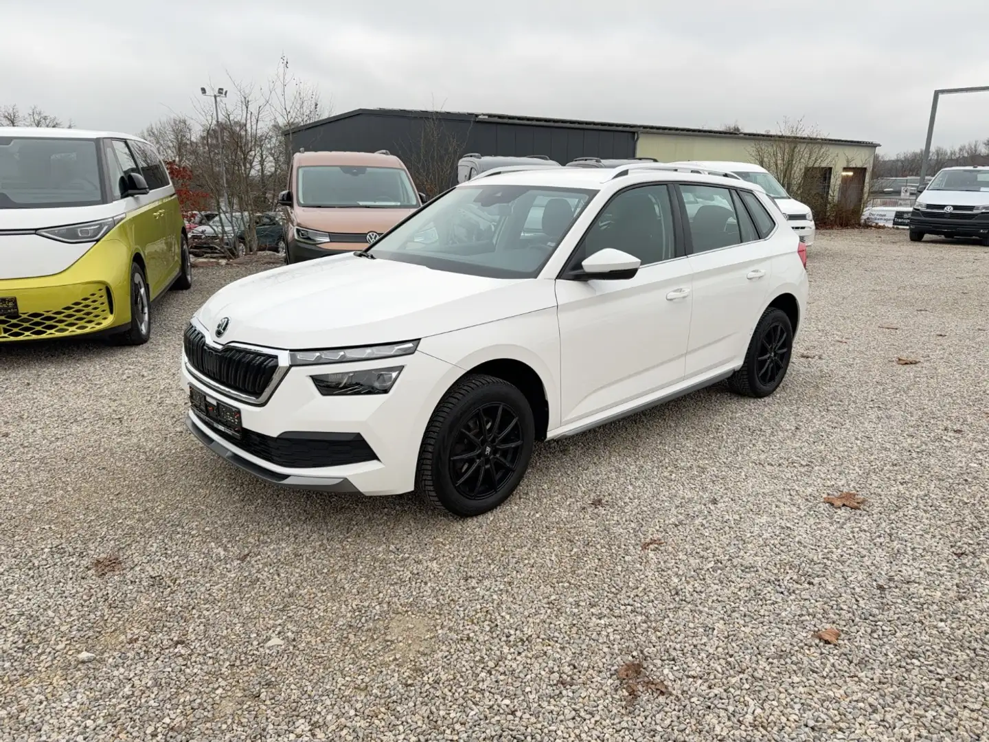 Skoda Kamiq TSI Style CarPlay/LED/PDC Weiß - 2