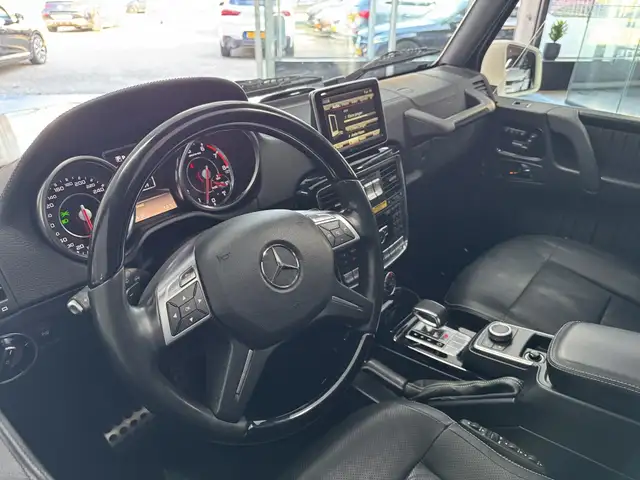Mercedes-Benz G-Class view 8