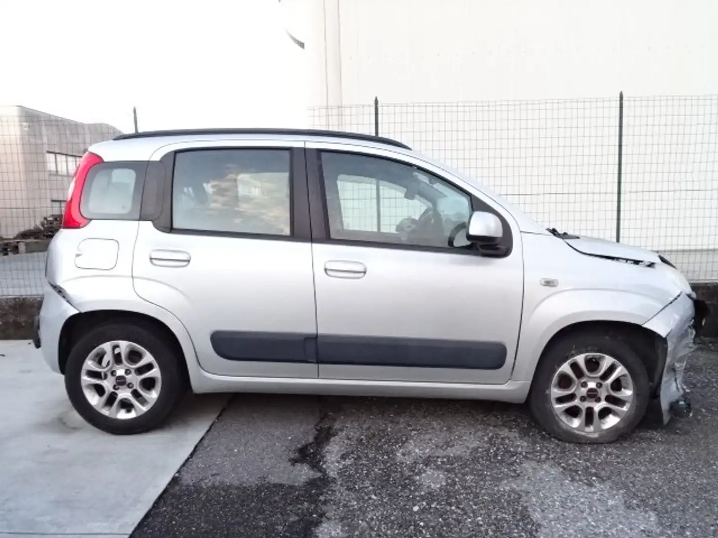 Fiat Panda Panda 1.2 Lounge 69cv Argent - 1