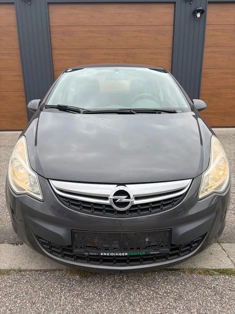 Opel Corsa 1,2 Twinport Ecotec Easytronic Grau - 1