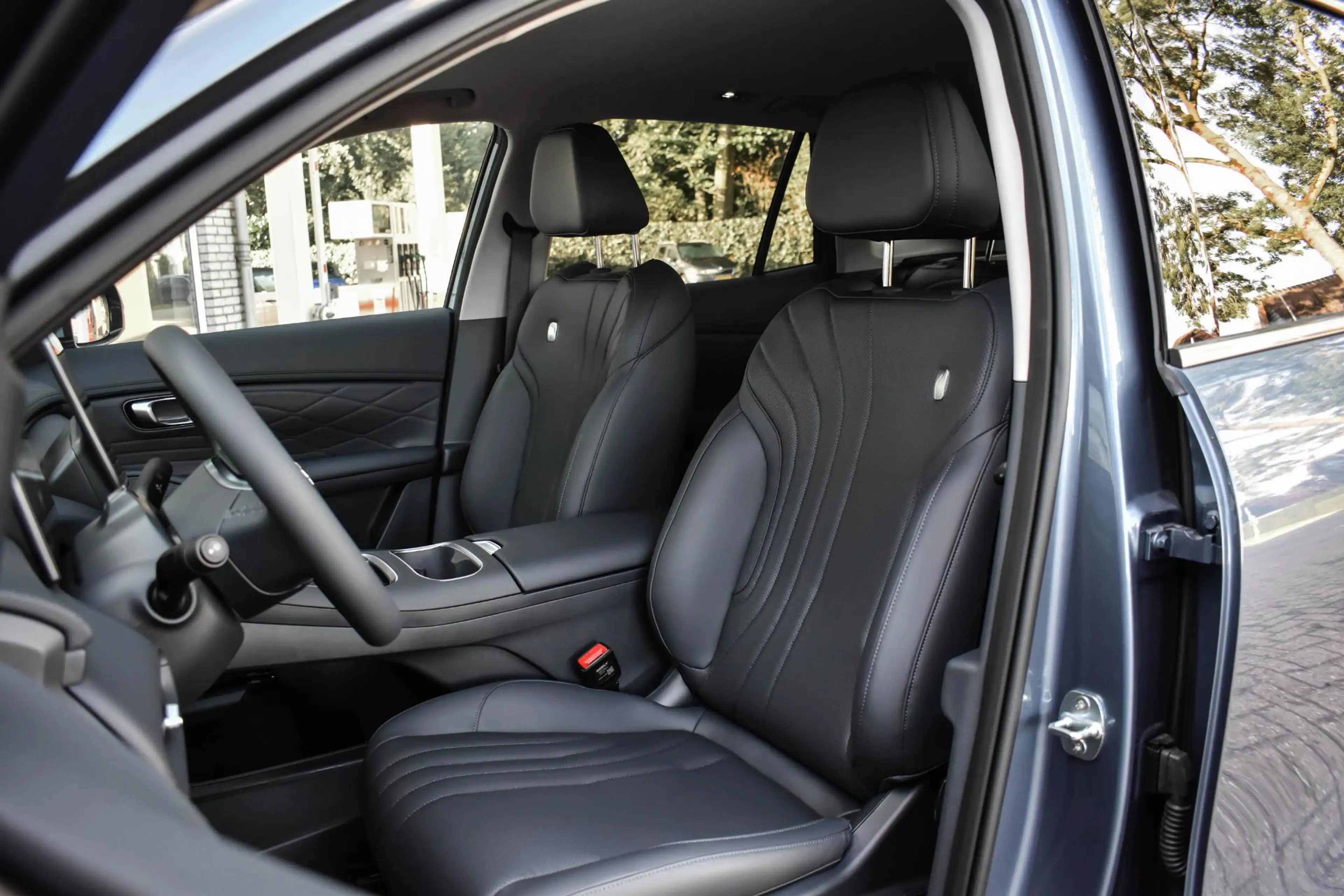 Geely Starray EM-i 1.5 Pro Stoelverwarming 360 Cam Elctr. stoelen — photo 9