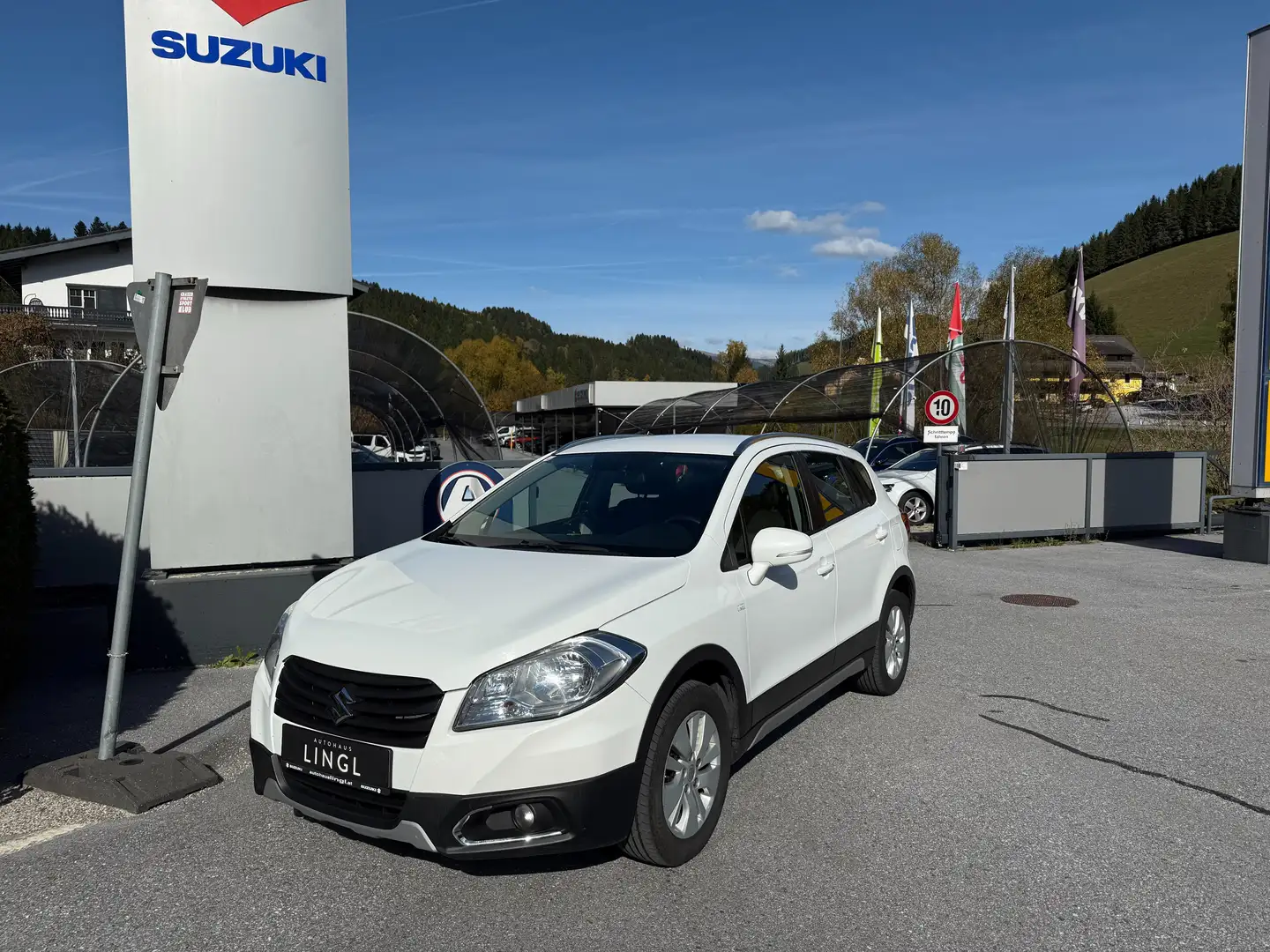 Suzuki SX4 S-Cross 1,6 DDiS Allgrip shine *AHV* Weiß - 1
