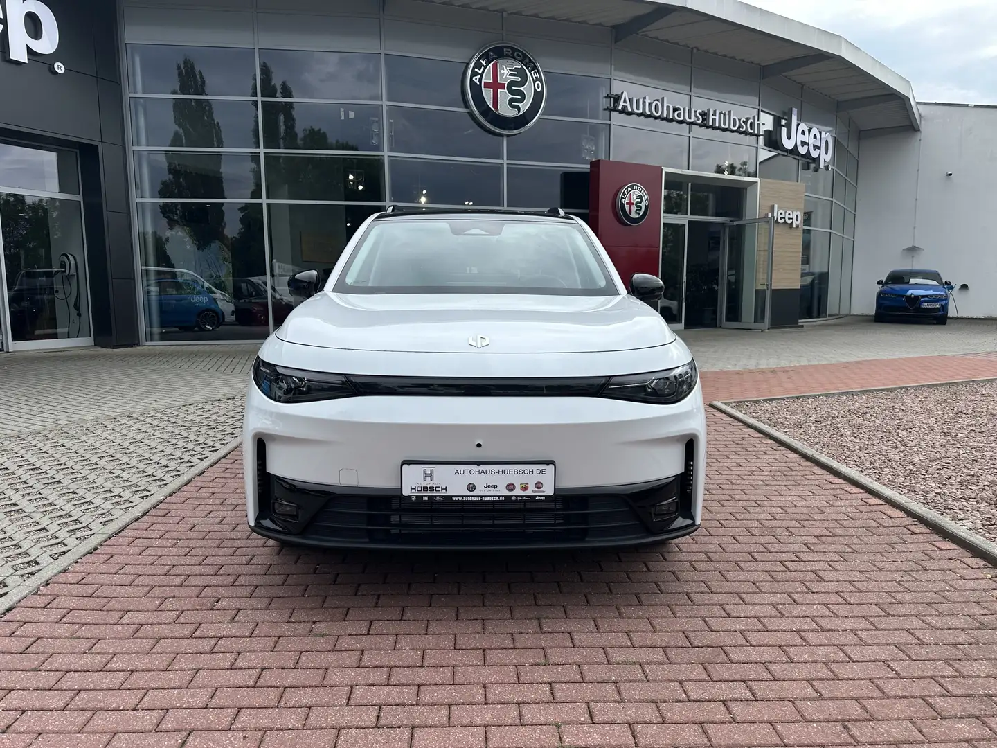 Leapmotor C10 1,5L 158 kW REEV Design Sofort Verfügbar Wit - 2