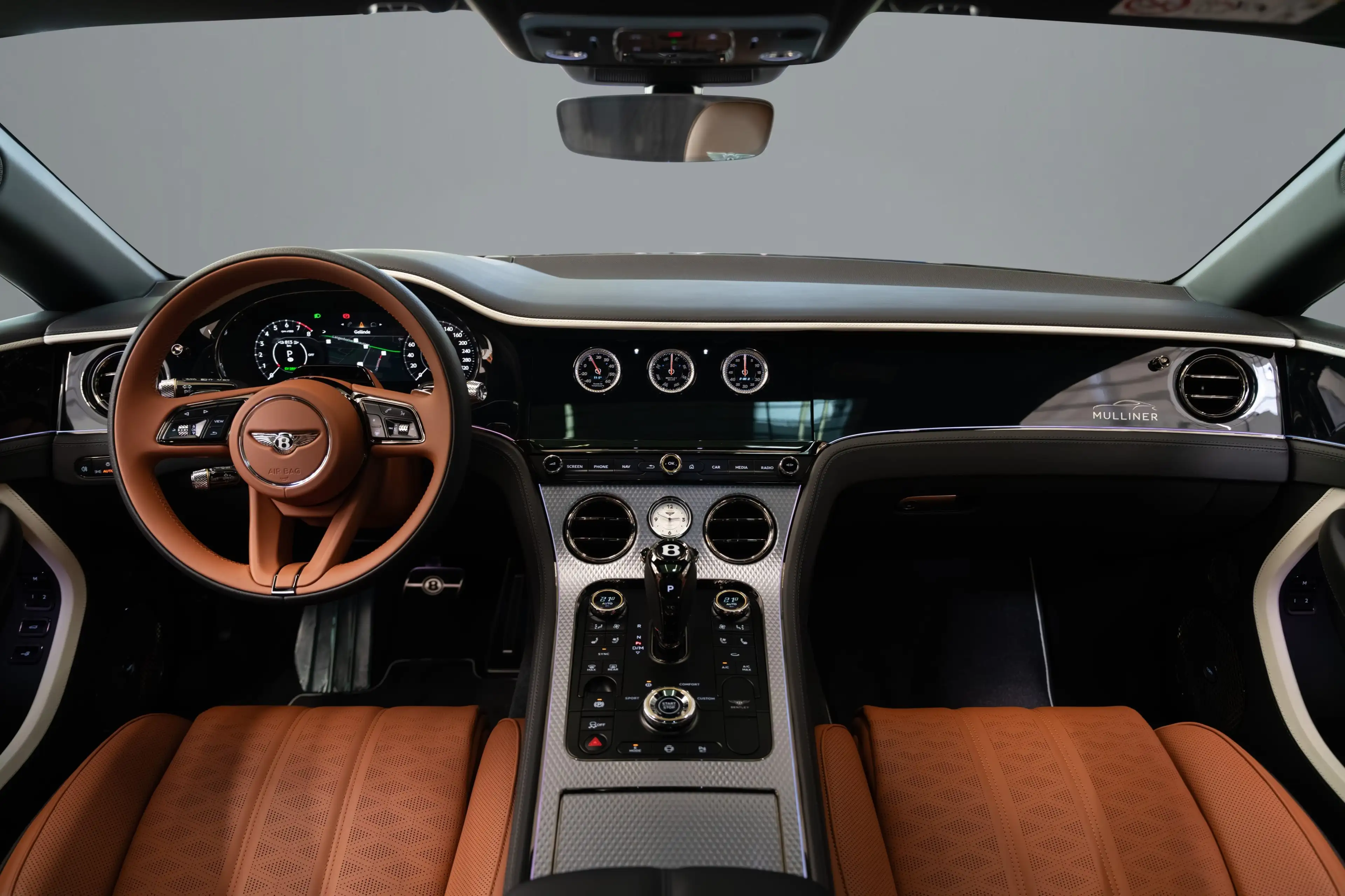 Bentley Continental GT Mulliner  *Pinstripe* — photo 12
