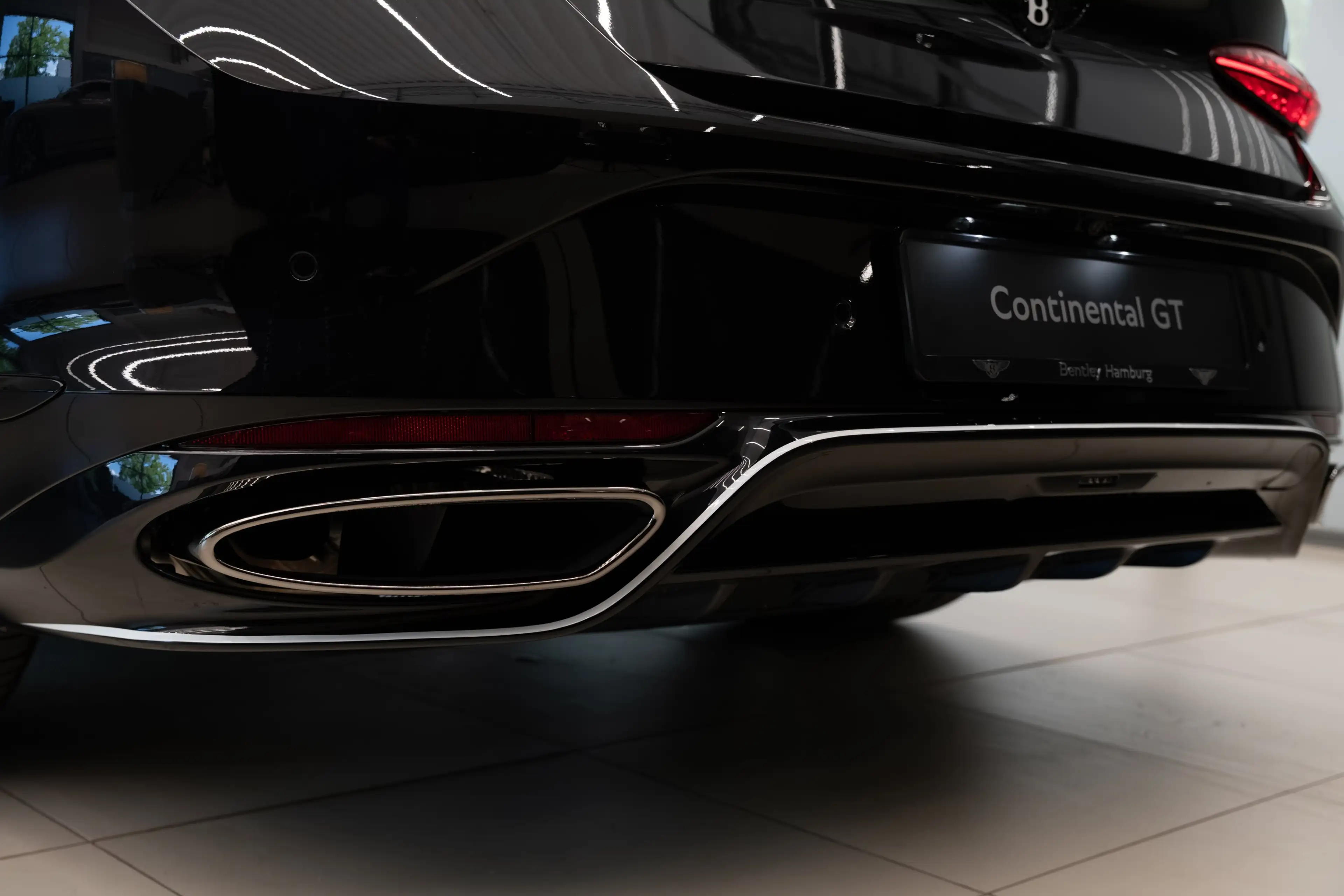 Bentley Continental GT Mulliner  *Pinstripe* — photo 10
