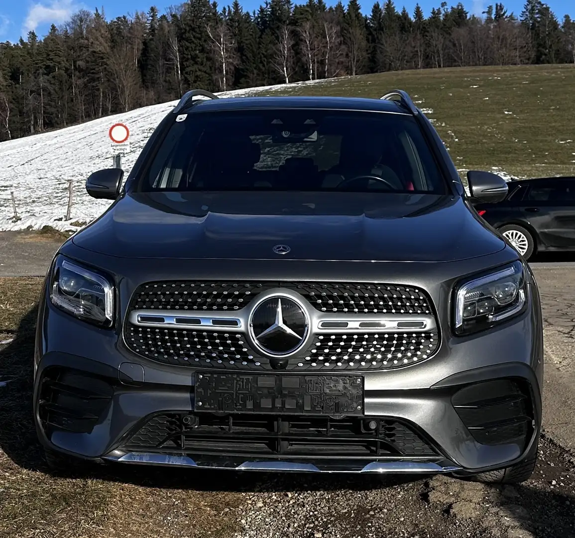 Mercedes-Benz GLB 220 220d 4MATIC Aut. AMG-Line Grau - 1