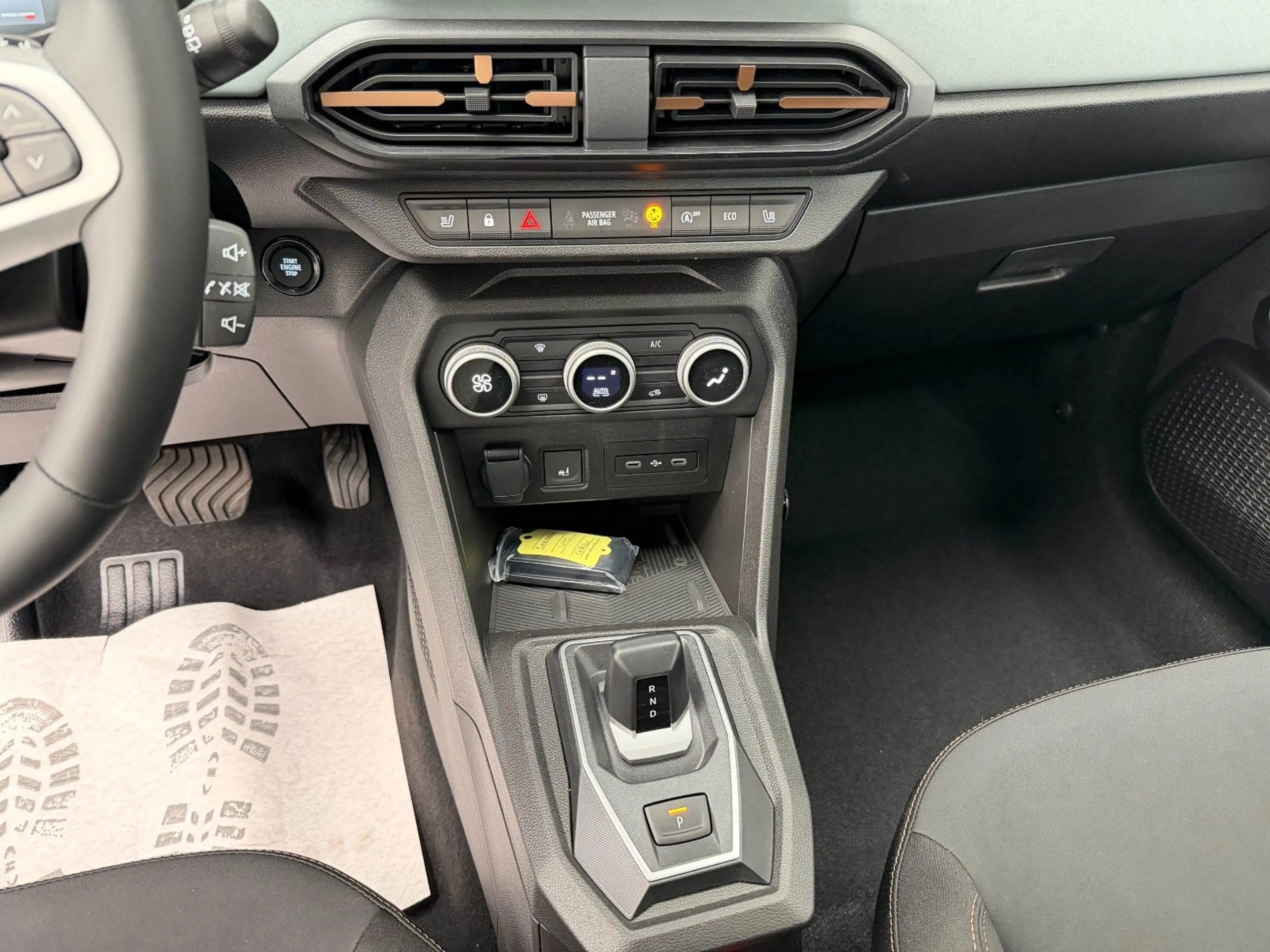 Dacia Sandero Stepway Extreme ECO-G 120 auto — photo 24