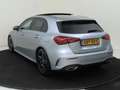 Mercedes-Benz A 180 AMG Line Panorama Dak / Nightpakket / Parkeercamer Grijs - thumbnail 4