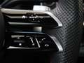 Mercedes-Benz A 180 AMG Line Panorama Dak / Nightpakket / Parkeercamer Grijs - thumbnail 14
