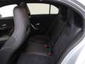 Mercedes-Benz A 180 AMG Line Panorama Dak / Nightpakket / Parkeercamer Grijs - thumbnail 9