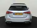 Mercedes-Benz A 180 AMG Line Panorama Dak / Nightpakket / Parkeercamer Grijs - thumbnail 5