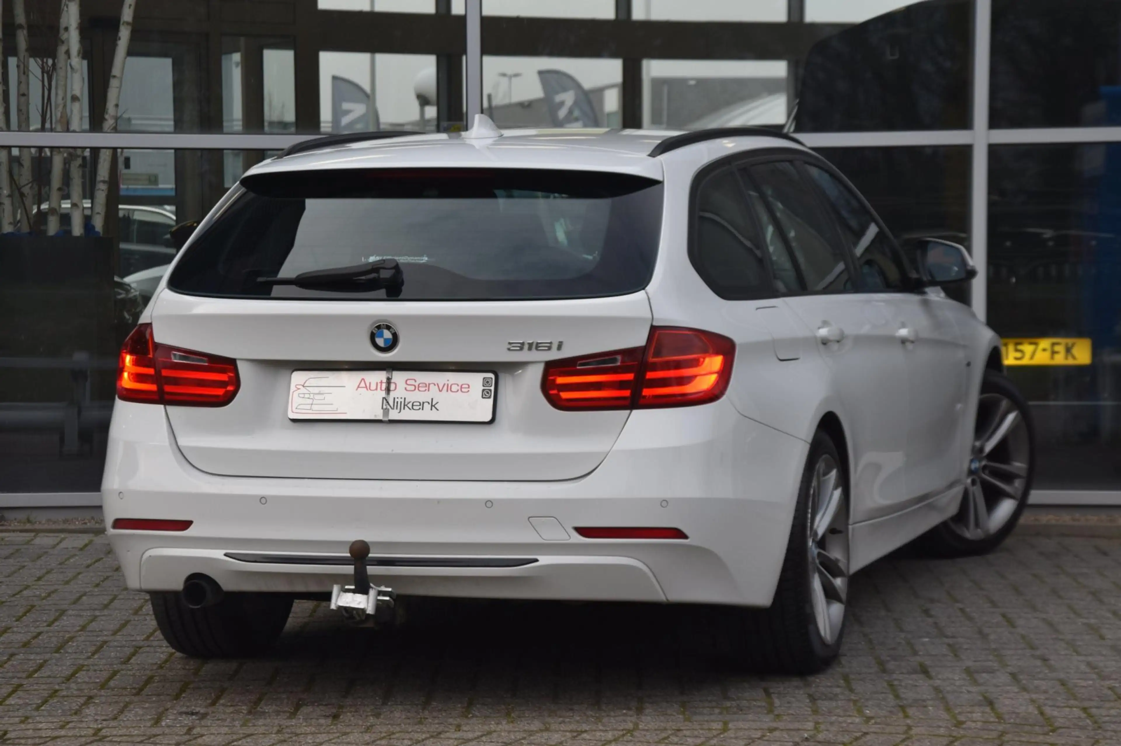 BMW 316 3-serie Touring 316i High Executive Aut. Sport Led — photo 3