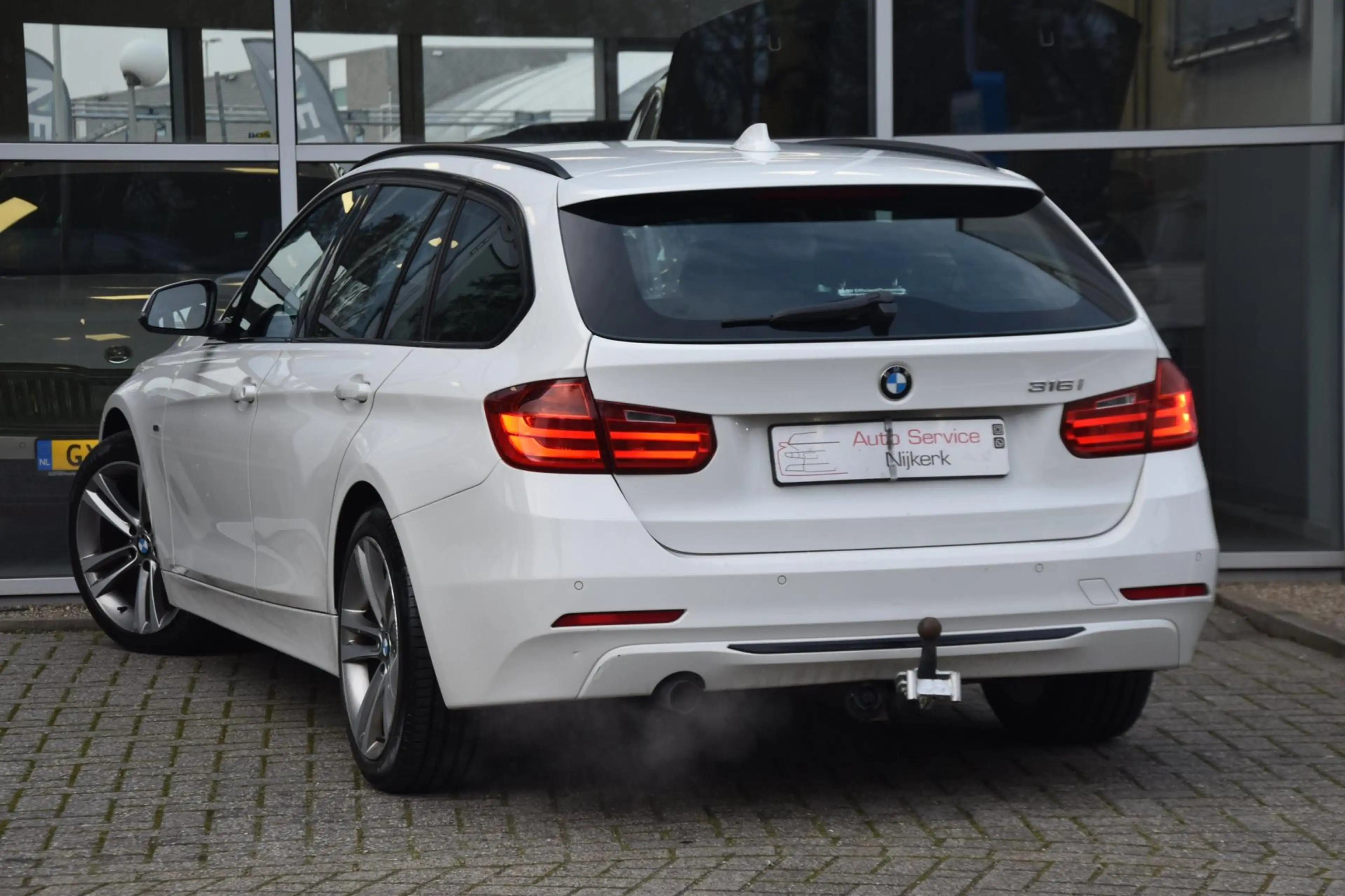 BMW 316 3-serie Touring 316i High Executive Aut. Sport Led — photo 6