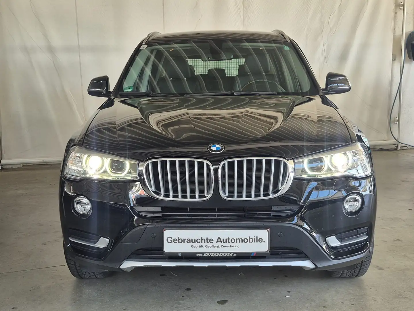 BMW X3 xDrive20d xLine / Kommission Schwarz - 2