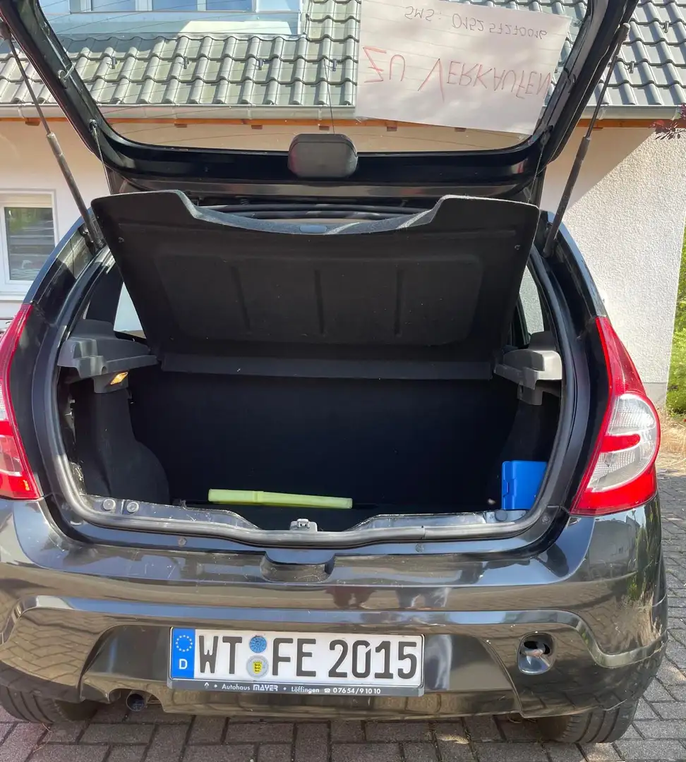 Dacia Sandero Black - 2