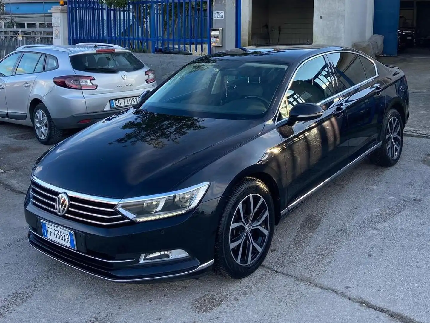 Volkswagen Passat VOLKSWAGEN Passat 2.0 TDI 150 CV BMT Executive Nero - 1