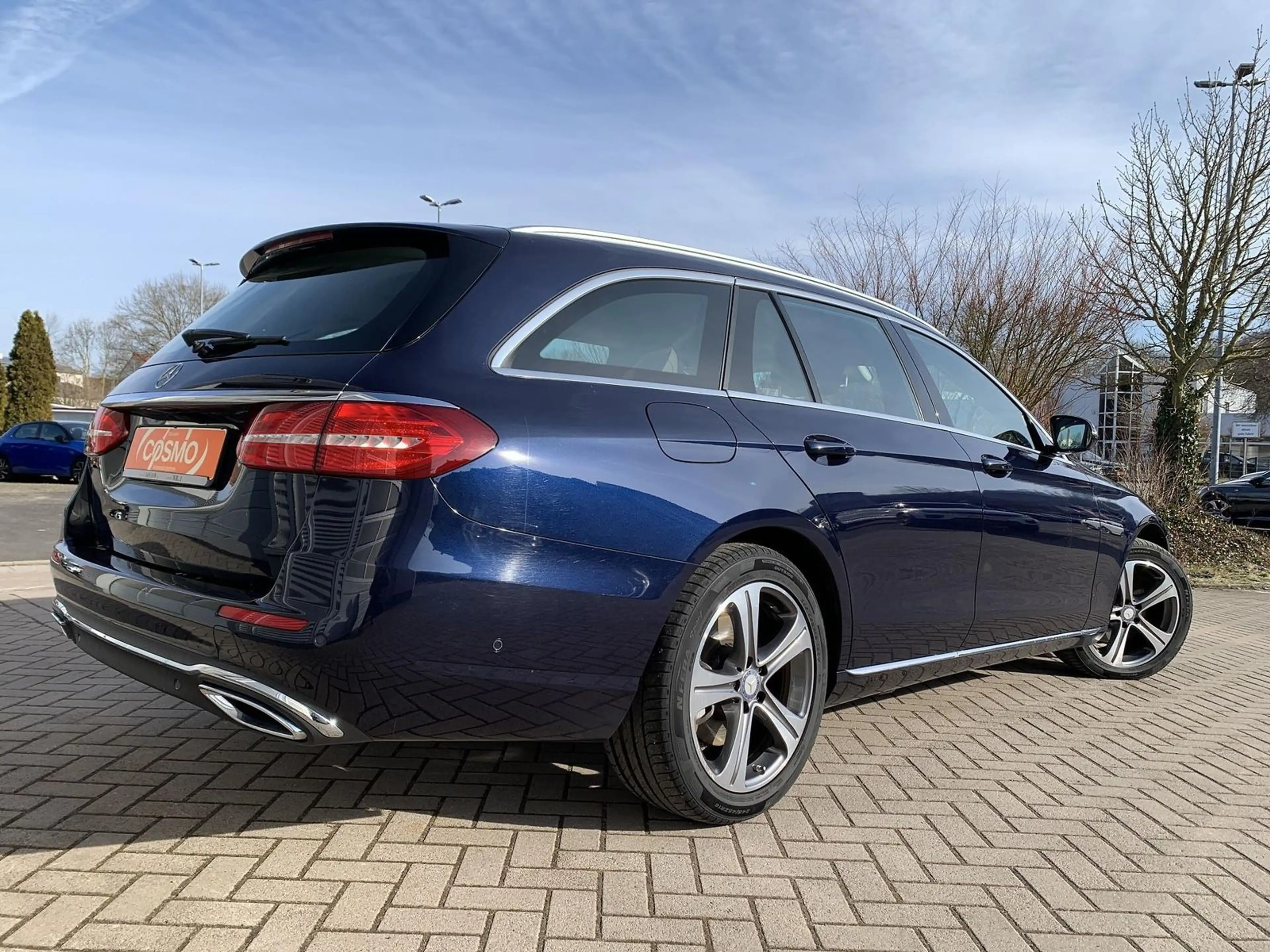 Mercedes-Benz E 350 E350 d T-Modell Avantg. AHK+RFK+NAV+MBEAM+MEMORY — photo 5