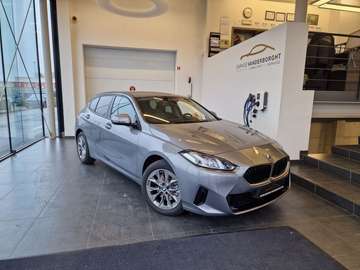 HYBRIDE BENZINE AUTOMAAT  SLECHTS  10000KM