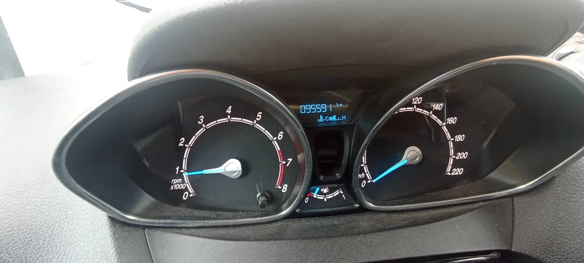 Ford Courier Titanium prezzo trattabile - 2