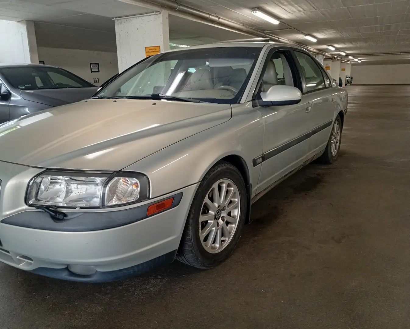 Volvo S80 T6 272ps Executive Vollausstattung ,TÜV neu, Gris - 2