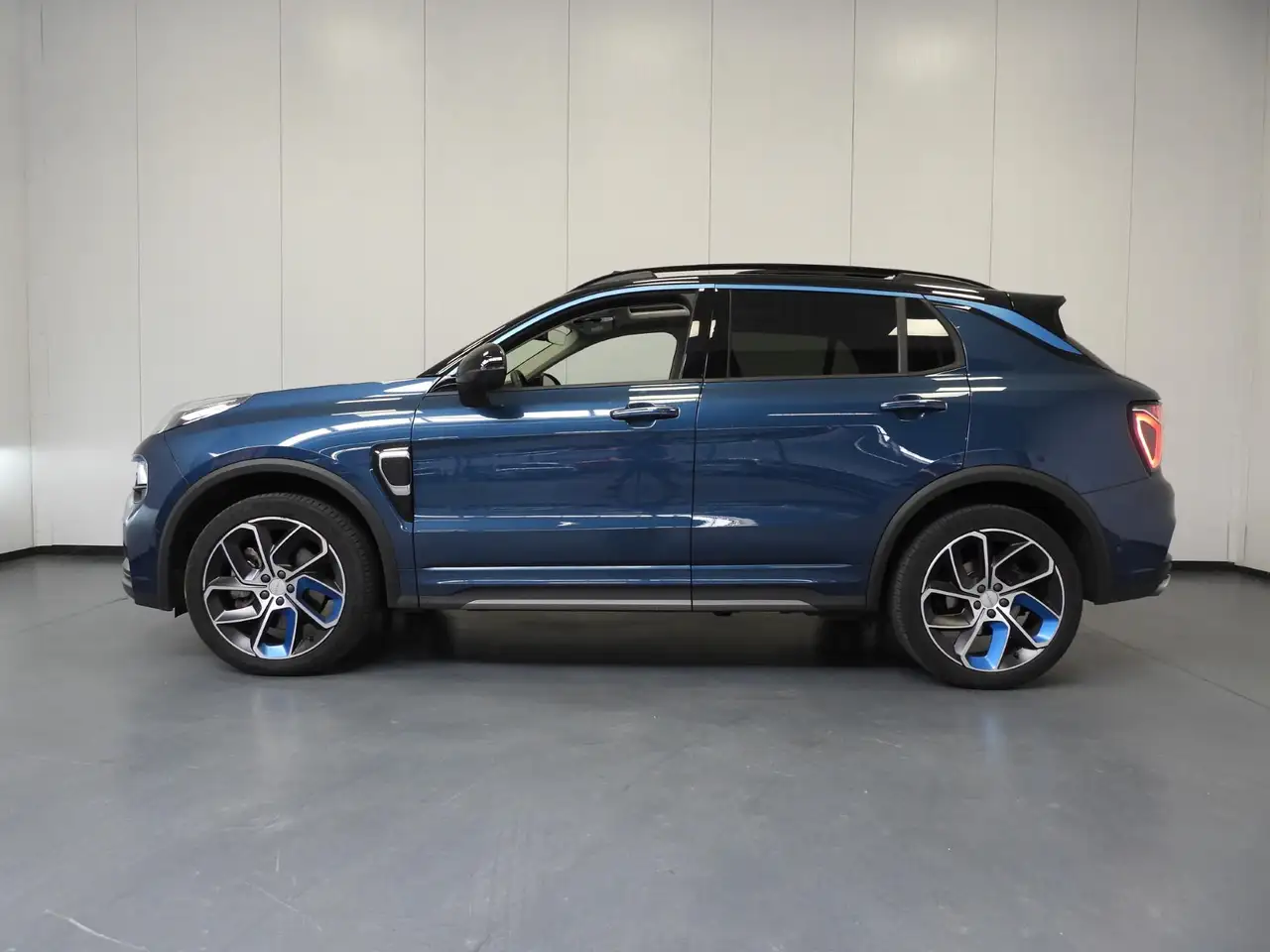 Lynk & Co 01 2023