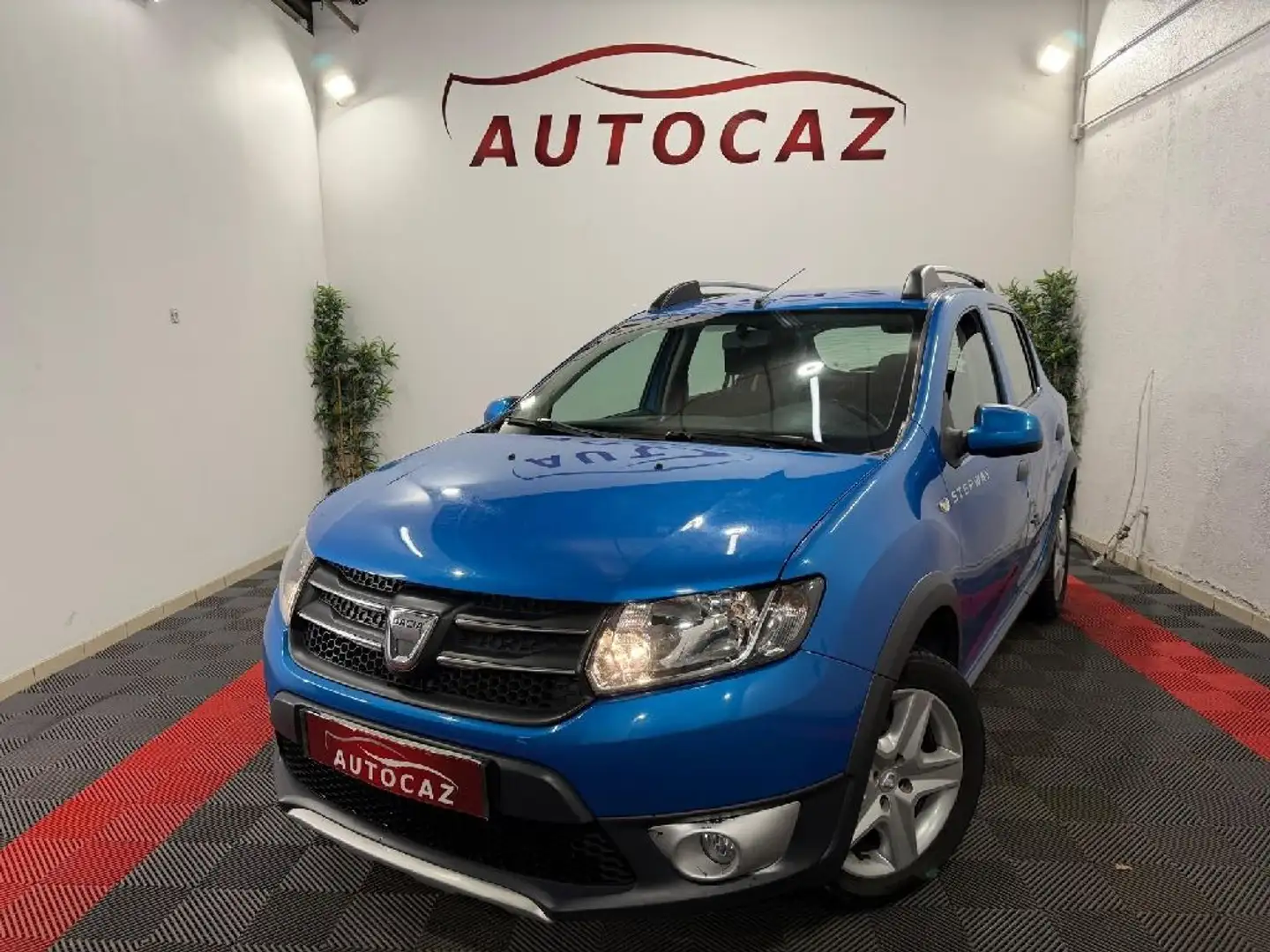 Dacia Sandero 1.5 dCi 90 Stepway Prestige Bleu - 1