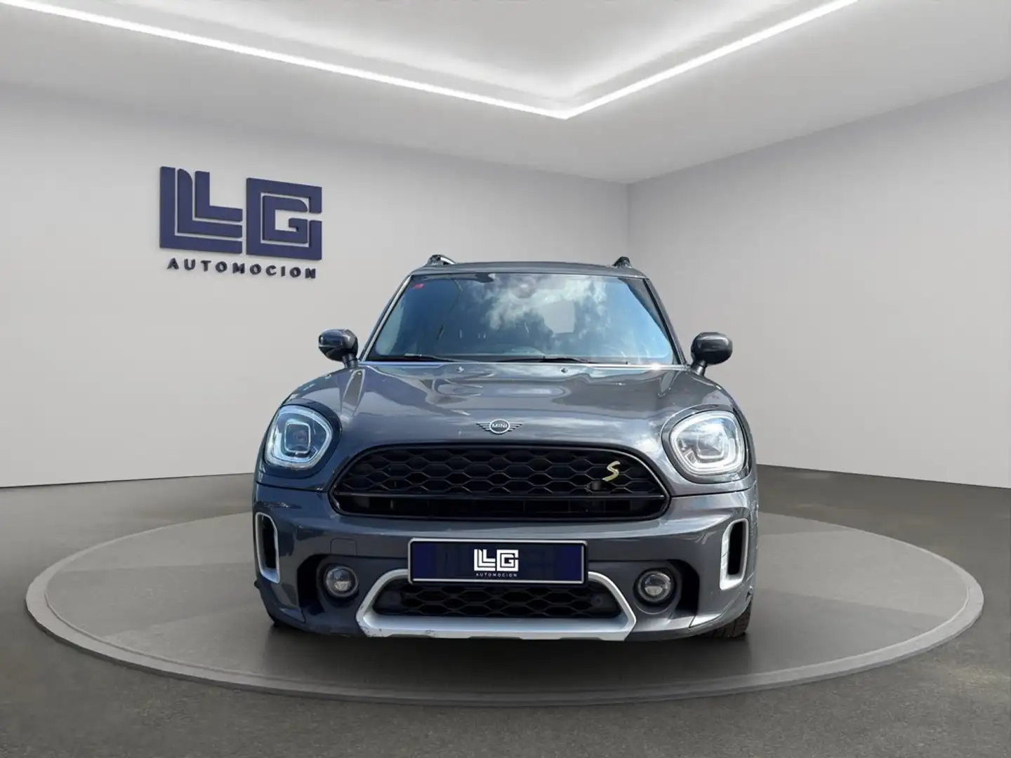 MINI Cooper Countryman SE ALL4 AUT. Gris - 2