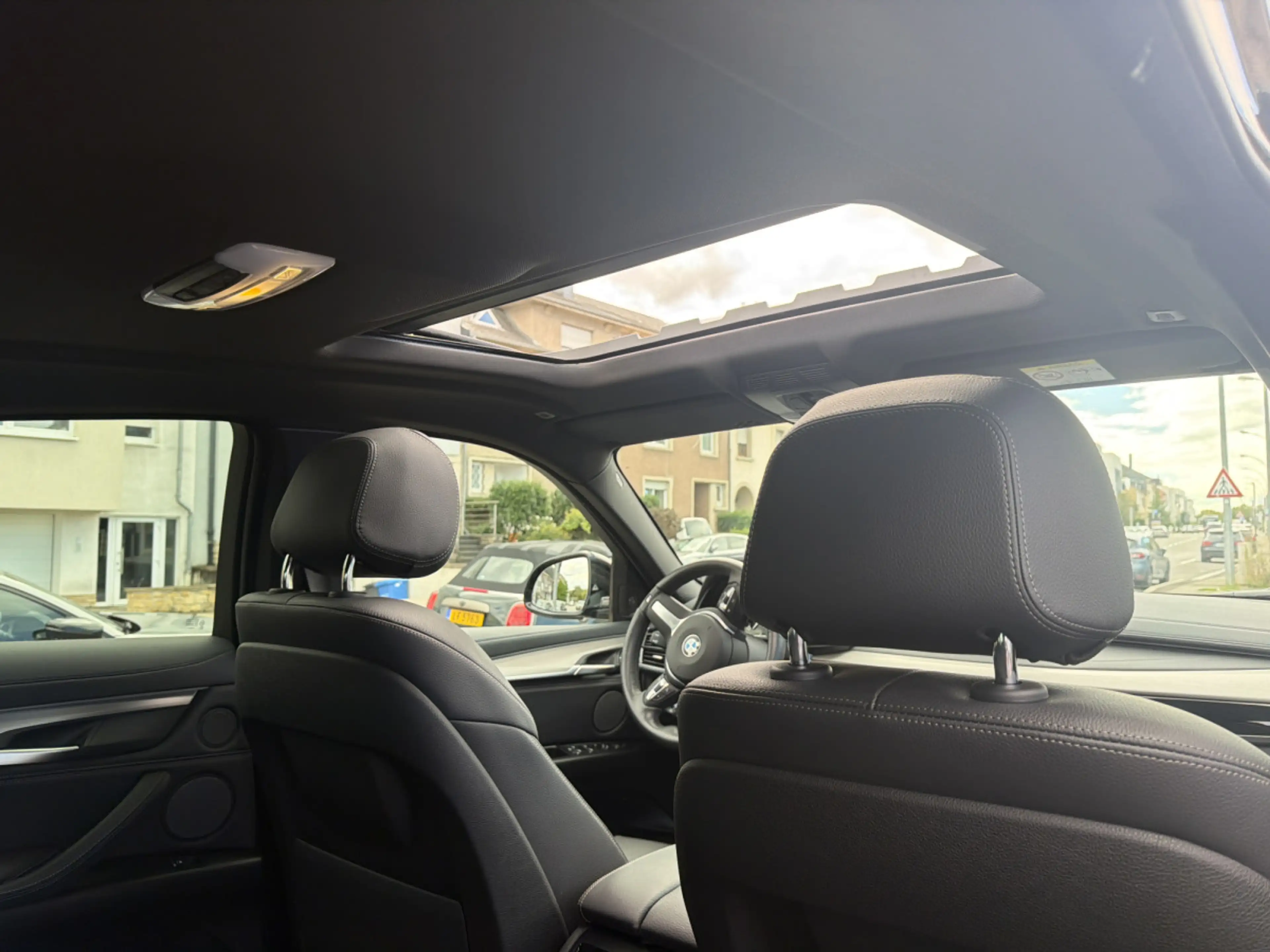 BMW X6 3.0 DA 258CV PACK M XDRIVE — photo 10