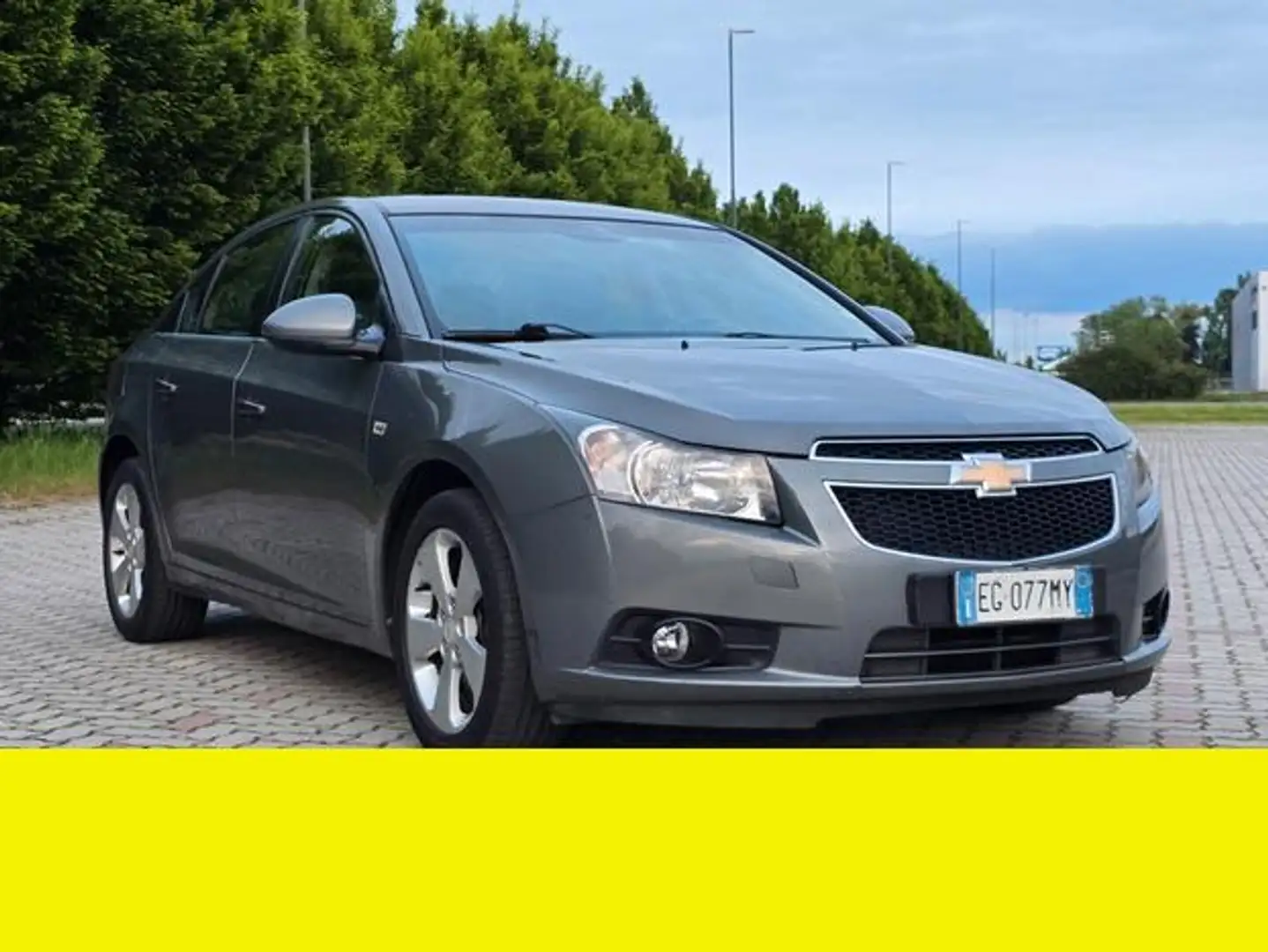 Chevrolet Cruze - 1